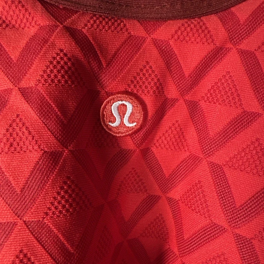 NWT Lululemon XXS Red Textured Mesh Tennis Tank Crop Built‎ In Bra Align LW1FJVS